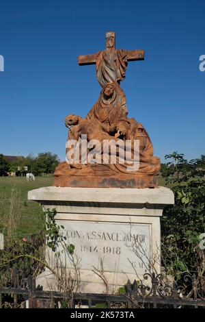 France, territoire de Belfort, Foussemagne, croix, pieta, Reconnaissance de l'inscription 1914-1818 Banque D'Images