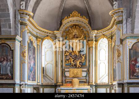 France, Creuse, Rougnat, église Saint Laurent, lambris de style Louis XV et tableaux attribués au maître italien Giovanni Domenico Lombardi datant du 18th siècle Banque D'Images