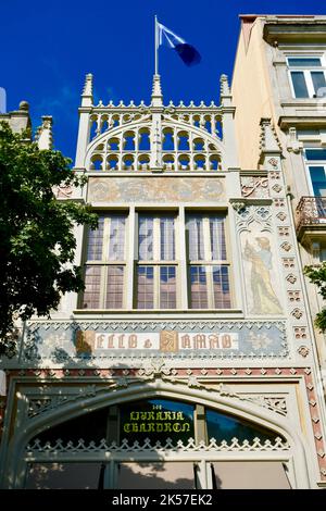 Portugal, région du Nord, Porto, centre historique classé au patrimoine mondial par l'UNESCO, la librairie Lello (Livraria Lello) a également appelé la librairie Chardron Banque D'Images
