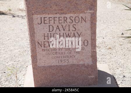 DEMING, NOUVEAU-MEXIQUE - 23 septembre 2015: Jefferson Davis Highway Marker, Nouveau-Mexique Banque D'Images