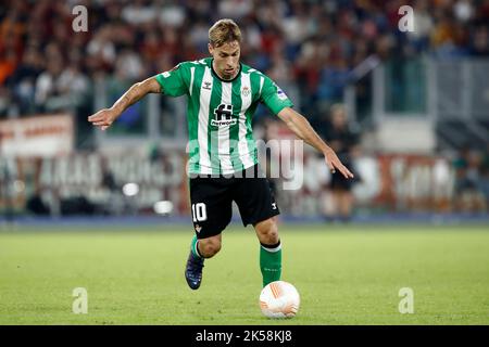 Rome, Italie. 06th octobre 2022. Rome, Italie, 6 octobre 2022. Sergio Canales, de Real Betis, en action lors du match de football du groupe C de la Ligue Europa entre Roma et Real Betis au stade olympique. Crédit: Riccardo de Luca - mise à jour des images/Alamy Live News Banque D'Images