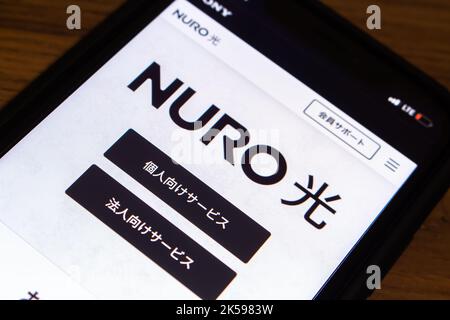 Vancouver, CANADA - octobre 6 2022 : logo en gros plan de NURO Hikari, un fournisseur d'accès Internet à fibre optique japonais fourni par SONY Group, sur son site Web sur un iPhone. Banque D'Images