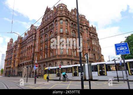 MANCHESTER, Royaume-Uni - 13 JUILLET 2022 : le Midland Hotel Manchester est un grand hôtel de Manchester, Angleterre, Royaume-Uni Banque D'Images