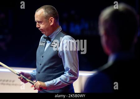 Hong Kong, Chine. 07th octobre 2022. Mark Williams vu lors du troisième quart de finale du tournoi de snooker des Hong Kong Masters contre le joueur australien Neil Robertson. Crédit : SOPA Images Limited/Alamy Live News Banque D'Images