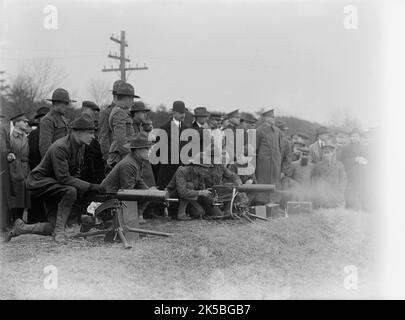 Armée, États-Unis essais de mitrailleuse, 1918. Banque D'Images