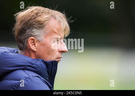 Zeist - Holland entraîneure femme Andries Jonker pendant le match entre Oranje Vrouwen et Feyenoord V1 au campus de KNVB le 7 octobre 2022 à Zeist, pays-Bas. (Box to Box Pictures/Tom Bode) Banque D'Images