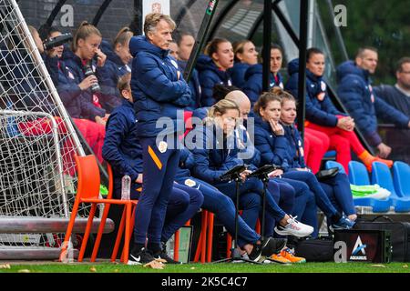 Zeist - Holland entraîneure femme Andries Jonker pendant le match entre Oranje Vrouwen et Feyenoord V1 au campus de KNVB le 7 octobre 2022 à Zeist, pays-Bas. (Box to Box Pictures/Tom Bode) Banque D'Images