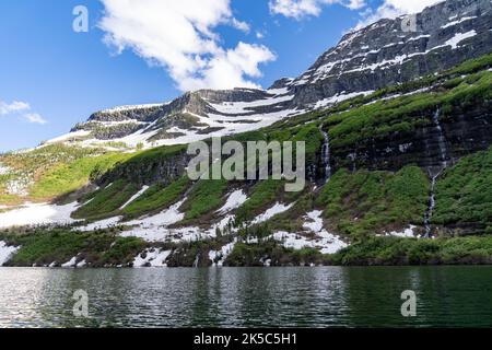 Lac Cameron dans le parc national des Lacs-Waterton Alberta Canada Banque D'Images