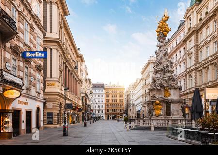 Rue commerçante populaire et zone piétonne Graben dans le centre-ville de Vienne, Autriche Banque D'Images