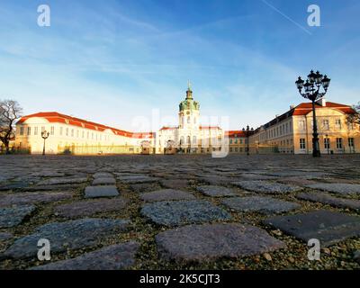 Vue sur le palais de Charlottenburg à Berlin par jour Banque D'Images