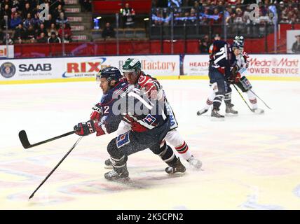 Linköping HC vs. Frölunda Indians (Club de hockey Frölunda), Ligue suédoise de hockey, dans l'arène Saab, Linköping, Suède. Sur la photo: Sebastian Karlsson, Linköping HC. Banque D'Images