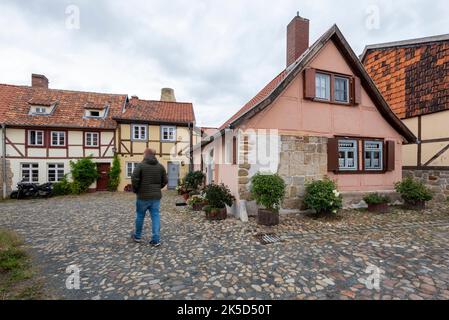 Maisons à colombages sur le Münzenberg, site classé au patrimoine mondial de l'UNESCO, Quedlinburg, Saxe-Anhalt, Allemagne Banque D'Images