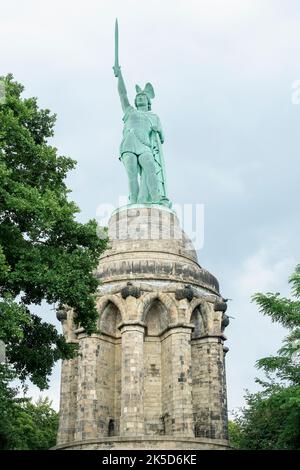 Allemagne, Forêt de Teutoburg, monument Hermann, plus haute statue d'Allemagne Banque D'Images