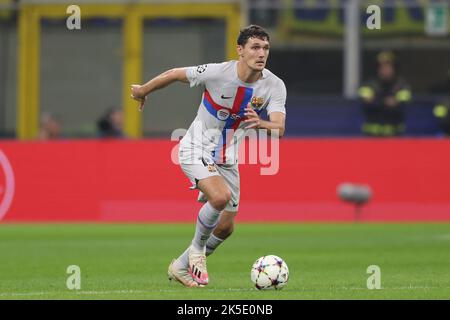 Milan, Italie, 4th octobre 2022. Andreas Christensen du FC Barcelone lors du match C de l'UEFA Champions League à Giuseppe Meazza, Milan. Le crédit photo devrait se lire: Jonathan Moscrop / Sportimage Banque D'Images