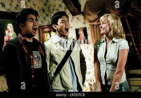 KAL PENN, JOHN CHO, MALIN AKERMAN, HAROLD et KUMAR VONT AU CHÂTEAU BLANC, 2004 Banque D'Images