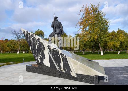 KRONSTHADT, RUSSIE - 07 OCTOBRE 2022 : Mémorial du 100th anniversaire du soulèvement de Kronstadt, dans l'après-midi d'octobre Banque D'Images