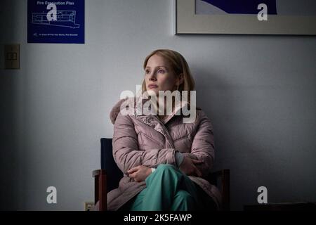 JESSICA CHASTAIN dans LA BONNE INFIRMIÈRE (2022), dirigée par TOBIAS LINDHOLM. Crédit: FILMNATION ENTERTAINMENT / Album Banque D'Images