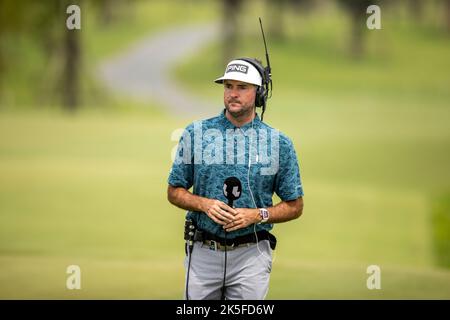 Bangkok, Thaïlande. 08th octobre 2022. BANGKOK, THAÏLANDE - OCTOBRE 8: LE commentateur LIV Bubba Watson sur le trou pendant le deuxième tour au golf LIV INVITATIONAL BANGKOK au golf Stonehill sur 8 octobre 2022 à Bangkok, THAÏLANDE (photo de Peter van der Klooster/Alamy Live News) crédit: peter Van der Klooster/Alamy Live News Banque D'Images