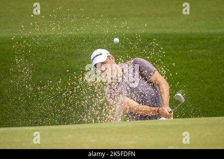 Bangkok, Thaïlande. 08th octobre 2022. BANGKOK, THAÏLANDE - OCTOBRE 8: Martin Kaymer d'Allemagne au trou 2 au cours du deuxième tour au golf de LIV INVITATIONAL BANGKOK au golf de Stonehill sur 8 octobre 2022 à Bangkok, THAÏLANDE (photo de Peter van der Klooster/Alamy Live News) crédit: peter Van der Klooster/Alamy Live News Banque D'Images