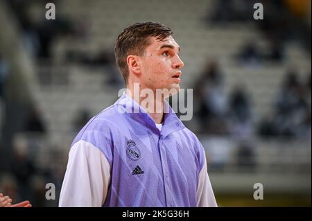 Athènes, Lombardie, Grèce. 6th octobre 2022. 11 MARIO HEZONJA du Real Madrid en action pendant le match de basket-ball EuroLeague de Turkish Airlines entre Panathinaikos Athènes BC et le Real Madrid à l'arène OAKA ALTION sur 6 octobre 2022 à Athènes, Grèce. (Image de crédit : © Stefanos Kyriazis/ZUMA Press Wire) Banque D'Images