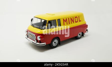 Autodell DDR Barkas B1000 Kasenwagen MINOL, Atlas Kollektion, Maßstab 1/18 Banque D'Images