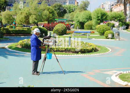 Photographe de rue. Jardins de Piquio, El Sardinero, Santander, Espagne. Banque D'Images