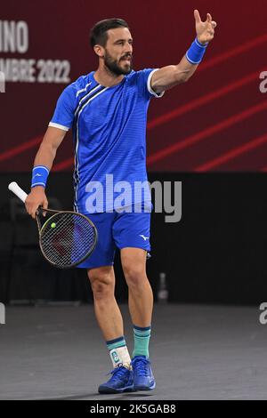 Pala Wanny, Florence, Italie, 08 octobre 2022, Damir Dzumhur de Bosnie-Herzégovine réagit pendant UniCredit Firenze Open - qualifications - Gianmarco Ferrari vs Damir Dzumhur - tennis internationales Banque D'Images