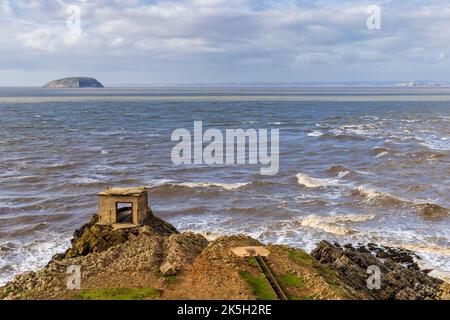 Le poste de feu de recherche WW II sur Howe Rock à Brean Down fort dans le chenal Bristol, dans le nord du Somerset, en Angleterre Banque D'Images