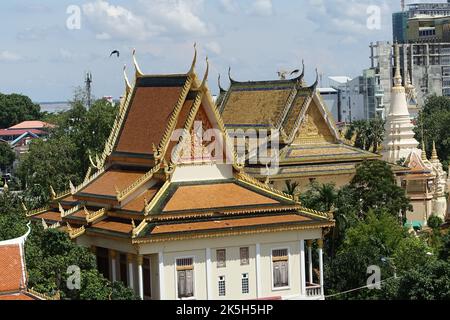 Temple bouddhiste cambodgien dans le centre de Phnom penh Banque D'Images