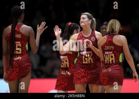 Eleanor Cardwell (à gauche) de l'Angleterre lors du match Vitality ...