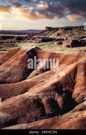 Le désert peint dans le parc national de la Forêt pétrifiée, Arizona. Banque D'Images