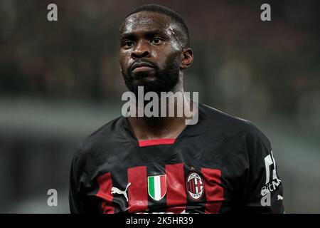 Milan, Italie. 08th octobre 2022. Fikayo Tomori de l'AC Milan réagit pendant la série Un match de football entre l'AC Milan et le Juventus FC au stade San Siro de Milan (Italie), 8 octobre 2022. Photo Federico Tardito/Insidefoto crédit: Insidefoto di andrea staccioli/Alamy Live News Banque D'Images