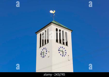 Protestant St. Eglise d'Andrew, steeple, horloge, météo, bâtiment sacré, Architecture, Eningen unter Achalm, Bade-Wurtemberg, Allemagne Banque D'Images