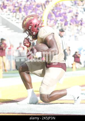 Tempe, Arizona, États-Unis. 8th octobre 2022. Daniyel Ngata (4) de l'Arizona State Sun Devils a joué dans le jeu de football NCAA entre les Washington Huskies et les Arizona Sun Devils au Sun Devil Stadium de Tempe, Arizona. Michael Cazares/Cal Sport Media. Crédit : csm/Alay Live News Banque D'Images