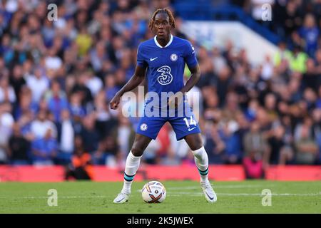 8th octobre 2022 ; Stamford Bridge, Chelsea, Londres, Angleterre : Premier League football, Chelsea contre Wolves : Trevoh Chalobah de Chelsea Banque D'Images