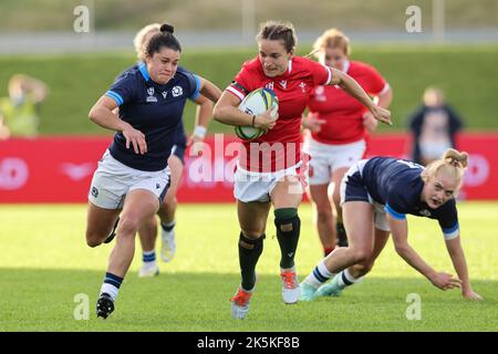 Jasmine Joyce du pays de Galles en action pendant le match de la coupe du monde de rugby féminin Wales vs Scotland Women au stade Semenoff, Whangarei, Nouvelle-Zélande, 9th octobre 2022 (photo de Natalie Bell/News Images) Banque D'Images