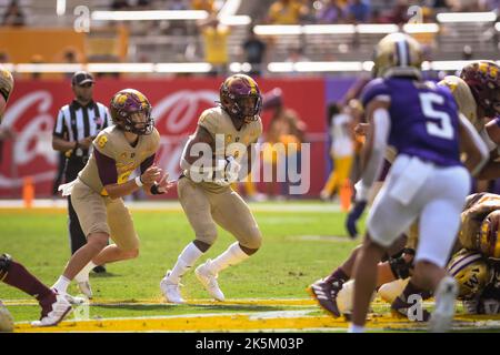 Arizona State course de retour X Valladay (1) se prépare à courir le ballon dans le deuxième quart d'un match de football universitaire NCAA contre le Washington Huski Banque D'Images