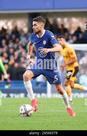 Londres, Royaume-Uni. 09th octobre 2022. Jorginho de Chelsea en action lors du match de la première Ligue entre Chelsea et Wolverhampton Wanderers à Stamford Bridge, Londres, Angleterre, le 8 octobre 2022. Photo de Ken Sparks. Utilisation éditoriale uniquement, licence requise pour une utilisation commerciale. Aucune utilisation dans les Paris, les jeux ou les publications d'un seul club/ligue/joueur. Crédit : UK Sports pics Ltd/Alay Live News Banque D'Images