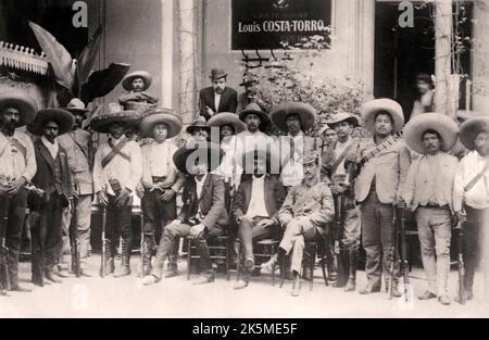 Emiliano Zapata Salazar (1879-1919), chef de la Révolution mexicaine (1910-1920) et ses hommes Banque D'Images