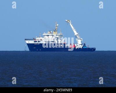 Warden Bay, Kent, Royaume-Uni. 9th octobre 2022. Navire d'entretien de bouées Trinity House Galatea vu dans l'estuaire de la Tamise. Crédit : James Bell/Alay Live News Banque D'Images