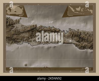 Gorontalo, province d'Indonésie. Carte d'altitude colorée en tons sépia avec lacs et rivières. Lieux et noms des principales villes de la région. Corne Banque D'Images