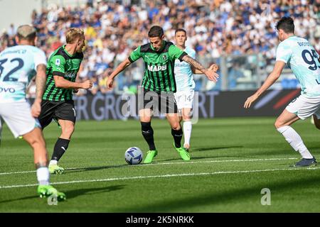 Reggio Emilia, Italie. 08th octobre 2022. Andrea Pinamonti (Sassuolo) tir sur but pendant les États-Unis Sassuolo vs Inter - FC Internazionale, football italien série A match à Reggio Emilia, Italie, 08 octobre 2022 crédit: Agence de photo indépendante / Alamy Live News Banque D'Images