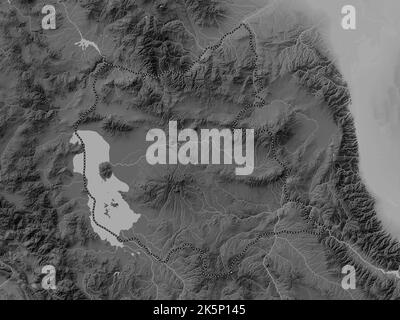 Azarbaijan est, province d'Iran. Carte d'altitude en niveaux de gris avec lacs et rivières Banque D'Images