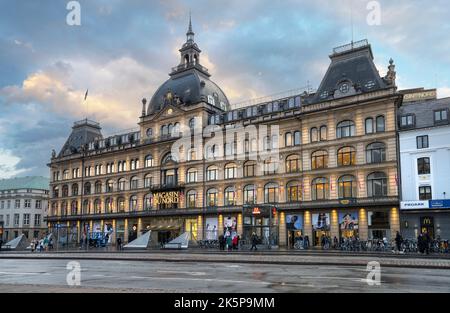 Copenhague, Danemark. Octobre 2022. Vue extérieure sur un ancien palais du centre-ville Banque D'Images