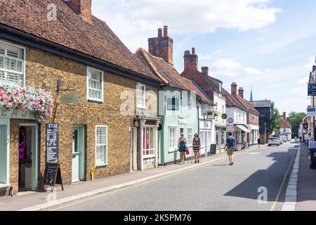 Boutiques et cottages d'époque, Bell Street, Sawbridgeworth, Hertfordshire, Angleterre, Royaume-Uni Banque D'Images