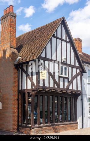 Gilly B Interiors, Knight Street, Sawbridgeworth, Hertfordshire, Angleterre, Royaume-Uni Banque D'Images