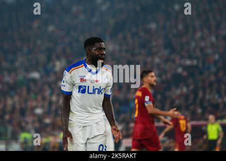 Rome, Italie 9th octobre 2022: Samuel Umtiti de US Lecce gestes pendant la série italienne Un match de football 202223 entre AS Roma et US Lecce au stade Olimpico Banque D'Images