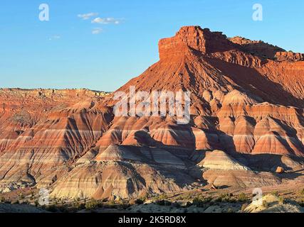 Red rayed Mountain - Old Paria Movie Set, Utah Banque D'Images