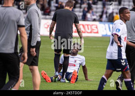 Aarhus, Danemark. 09th octobre 2022. Yann Bisseck de l'AGF vu après le match Superliga de 3F entre Aarhus GF et FC Midtjylland au parc Ceres à Aarhus. (Crédit photo : Gonzales photo/Alamy Live News Banque D'Images