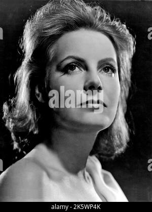 Clarence Sinclair Bull (photographe américain) photographie de Greta Garbo (actrice suédoise américaine) - Ninotchka - 1939 Banque D'Images